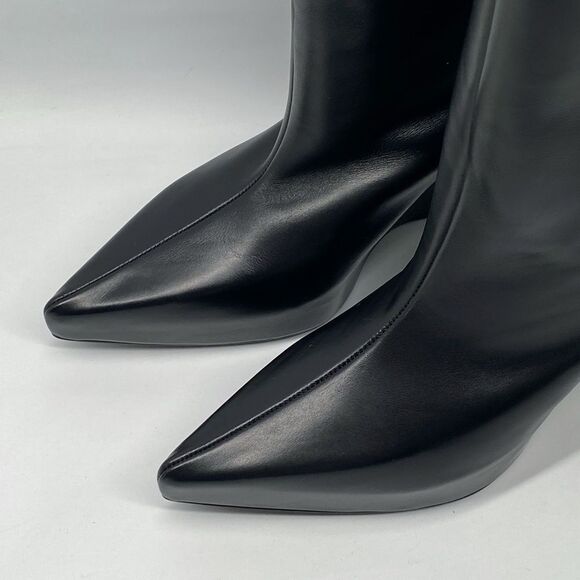 Givenchy G-Lock Ankle Boots in Leather size 38 - Picture 7 of 16